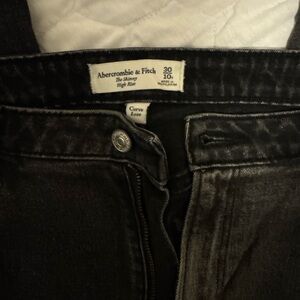 Abercrombie & Fitch Dark Wash Curve Love Jeans